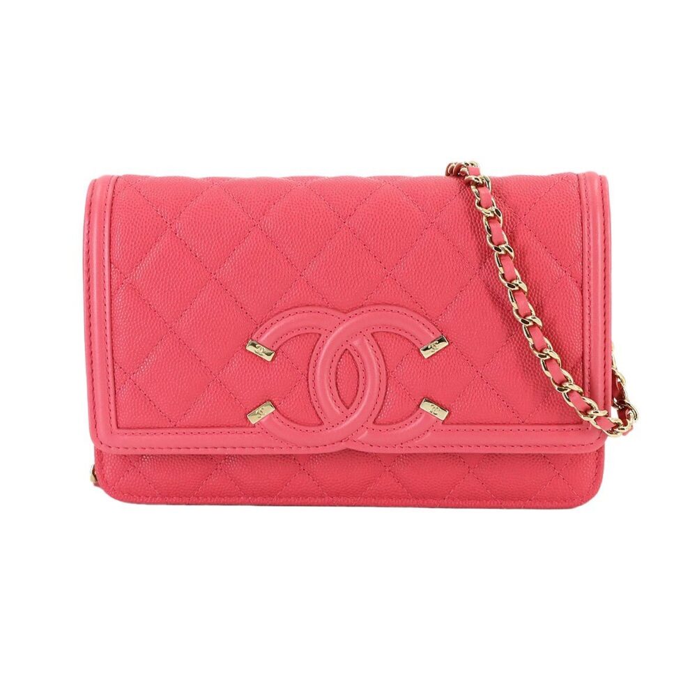 CHANEL Authentic Pink Caviar Leather Wallet